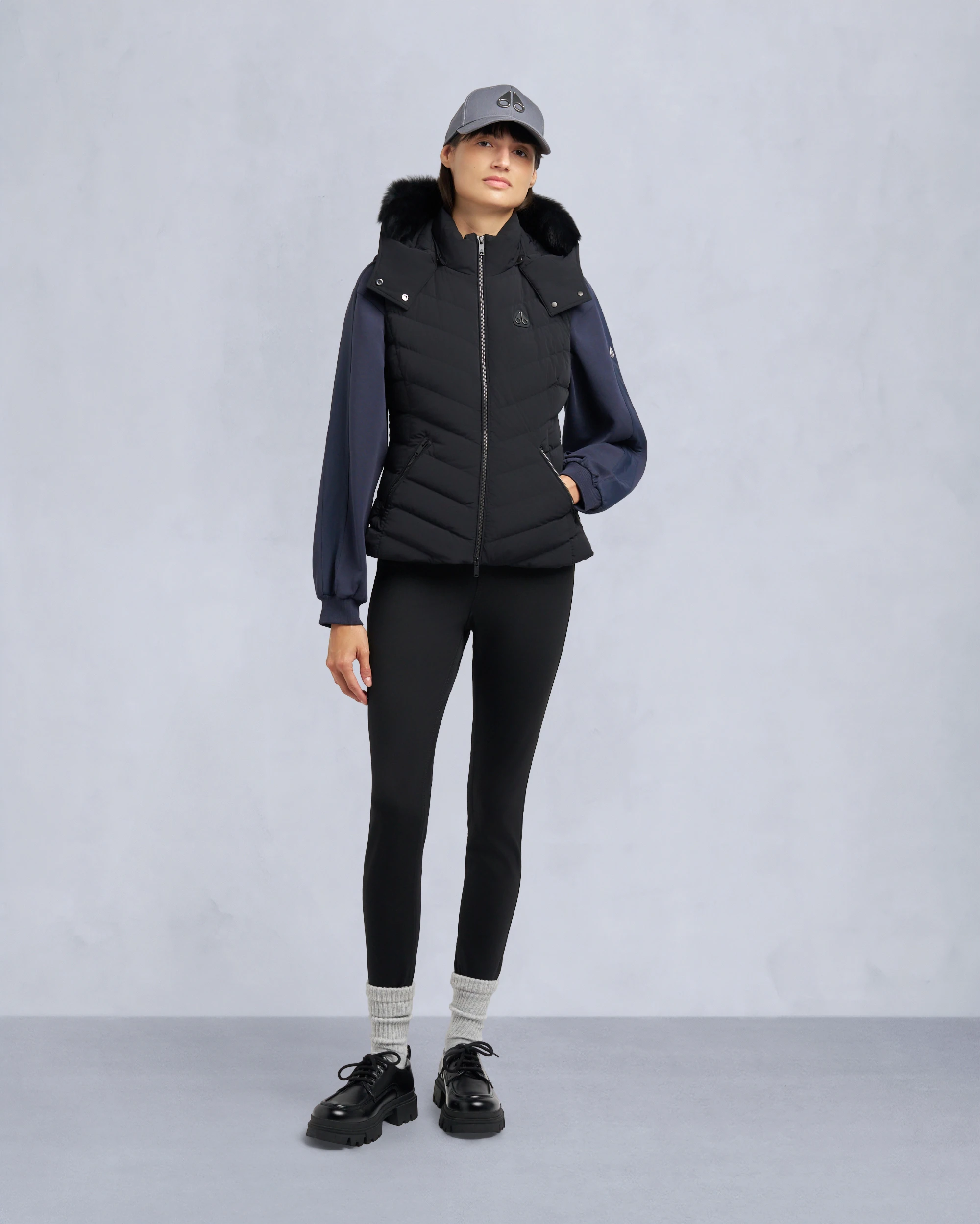 ELORA Vest Black-Black